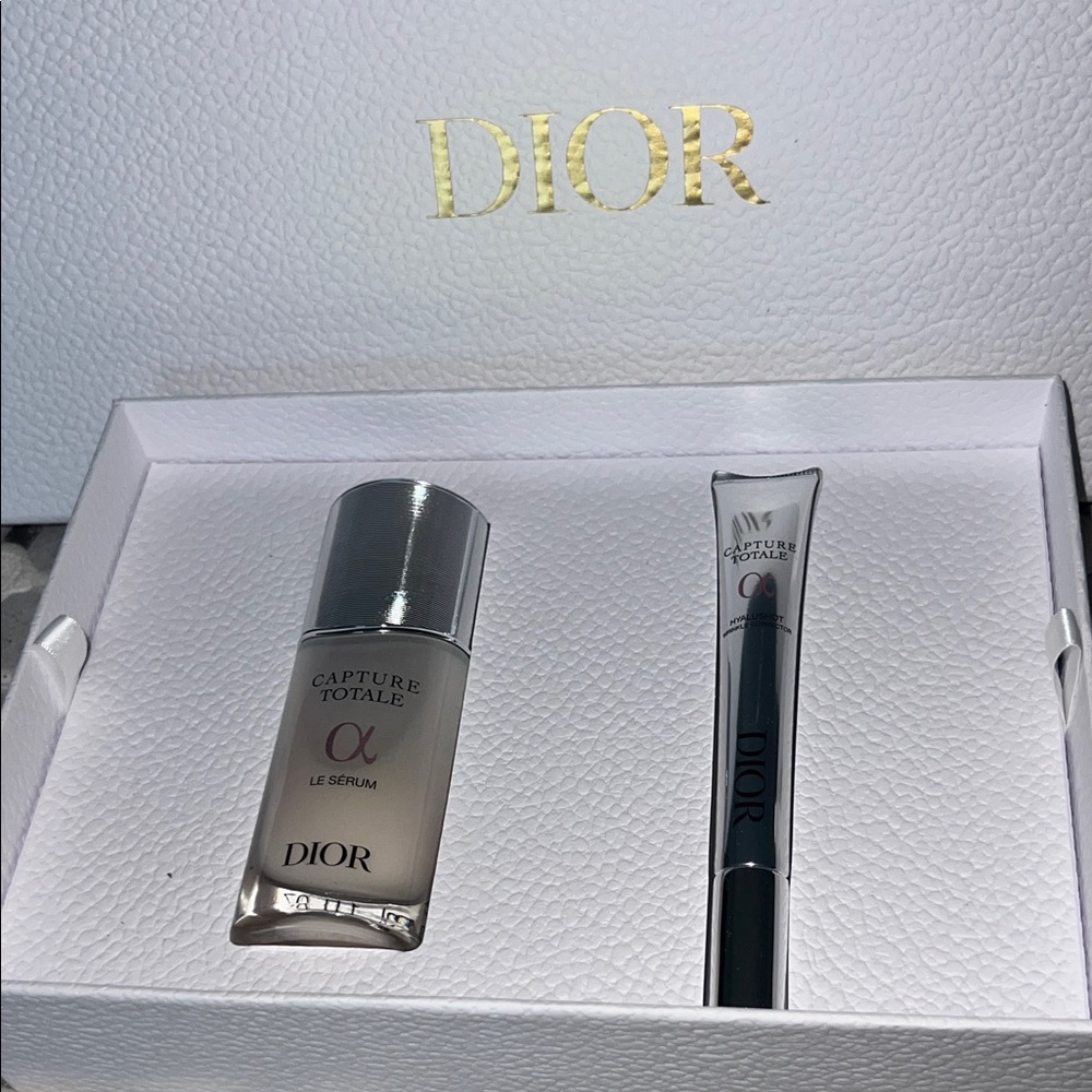 Dior Capture Totale Serum & Eye Cream Hyalushot.Part of a gift with purchase set